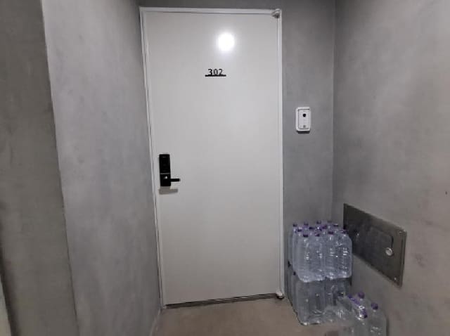 B0002152023013005737023.jpg