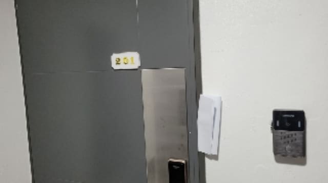 B000240202101305216753.jpg