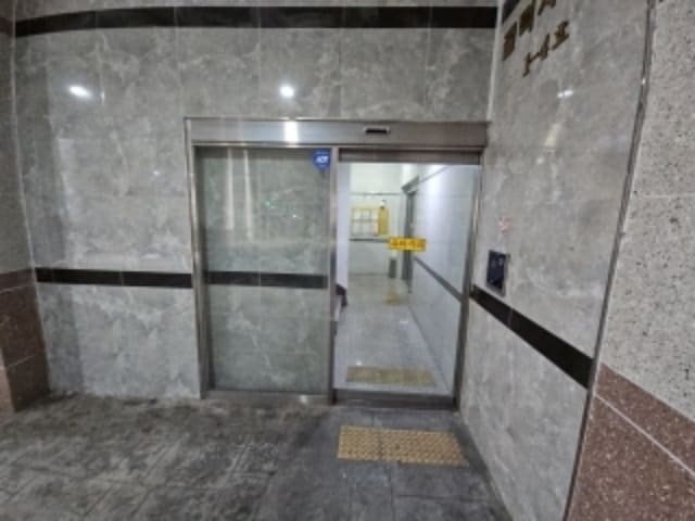B000240202401305735232.jpg