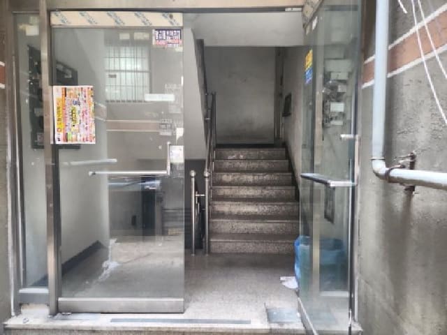 B000240202501300007772.jpg
