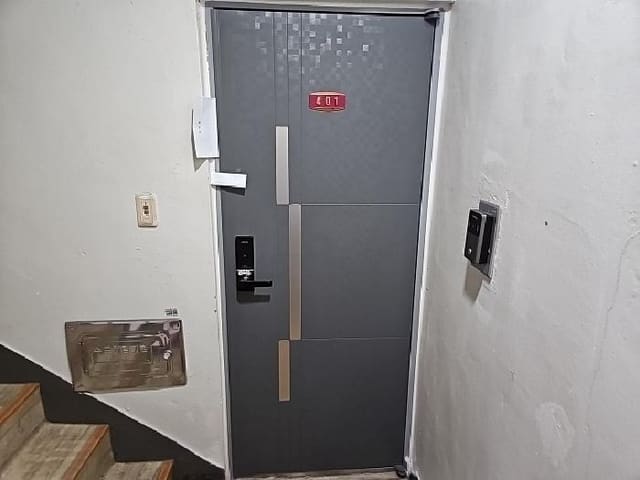 B000240202501305097124.jpg