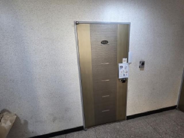 B000240202501305127094.jpg