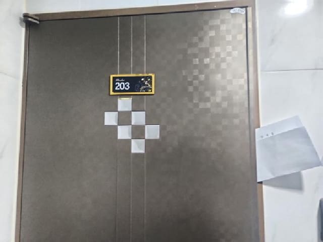 B000240202501305128492.jpg