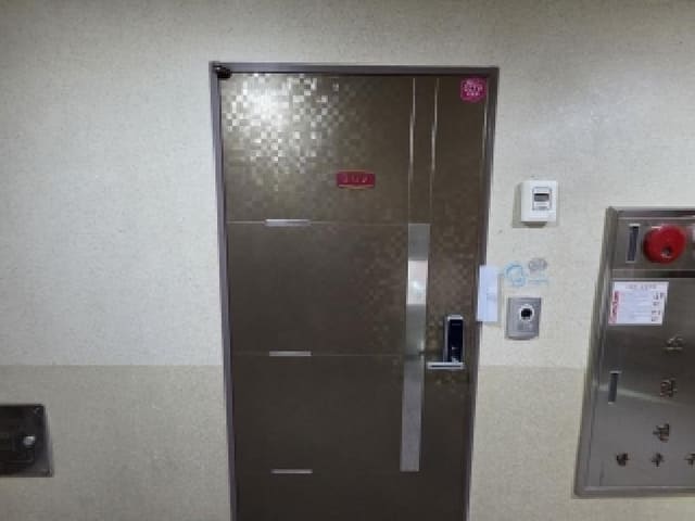 B000240202501305131664.jpg