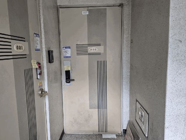 B0002402025013051355310.jpg