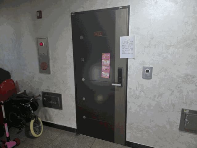 B0002402025013051483811.jpg