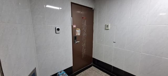 B000240202601305007832.jpg