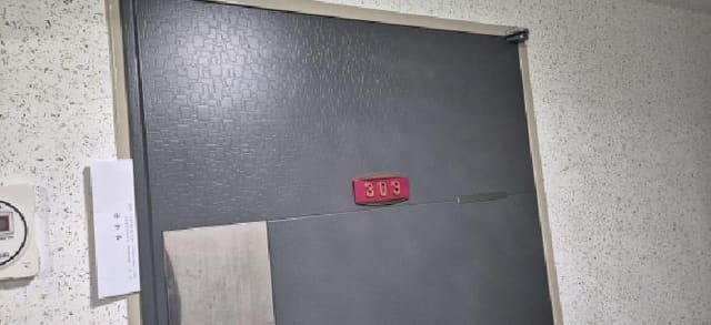 B000240202601305010893.jpg