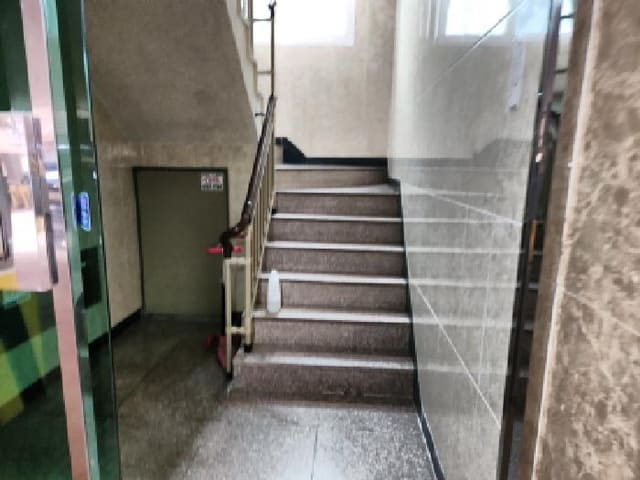 B000240202601305013372.jpg