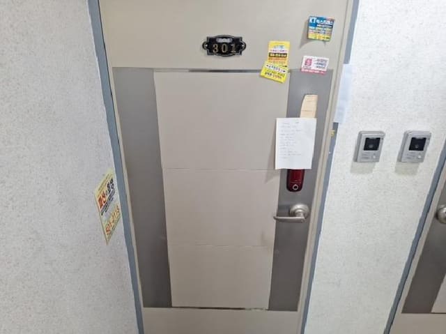 B000240202601305014703.jpg