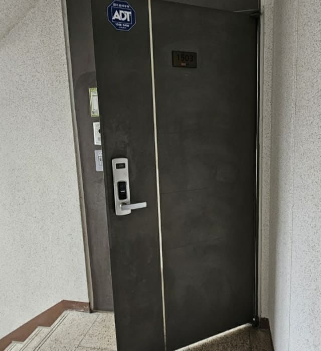 B000270202401300009724.jpg
