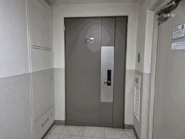 B000270202501300508554.jpg