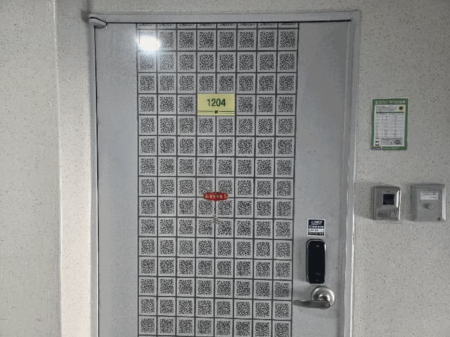 B000270202601300000344.jpg