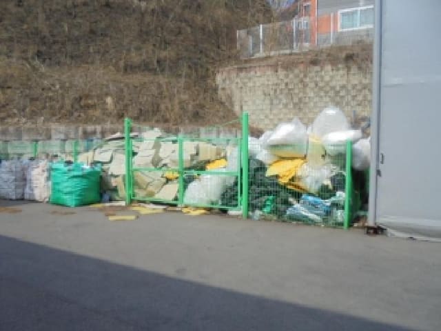B000270202601300000604.jpg