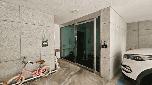 B000270202601300000702.jpg