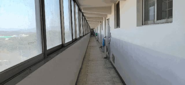 B000270202601300000873.jpg