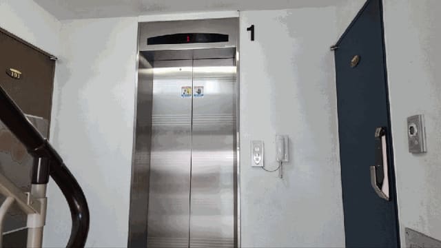 B000270202601300500673.jpg