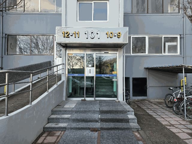B000270202601300501114.jpg