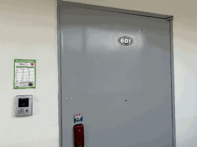 B000270202601300501843.jpg