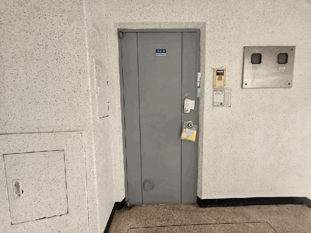 B000270202601300502263.jpg