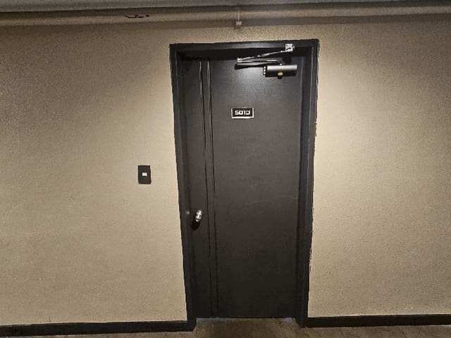 B000271202501300309404.jpg