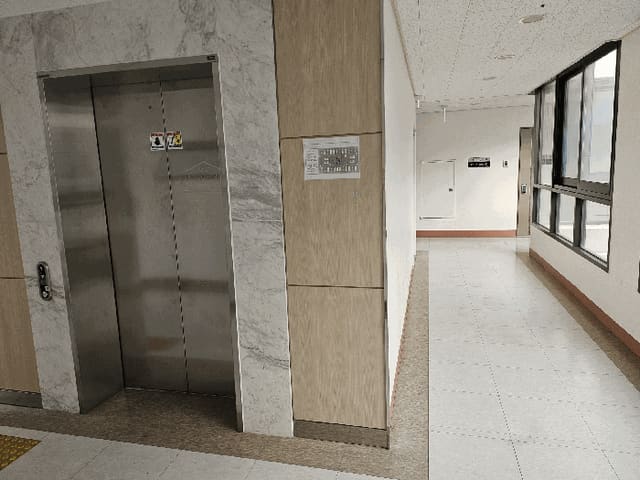 B0002802025013050395327.jpg