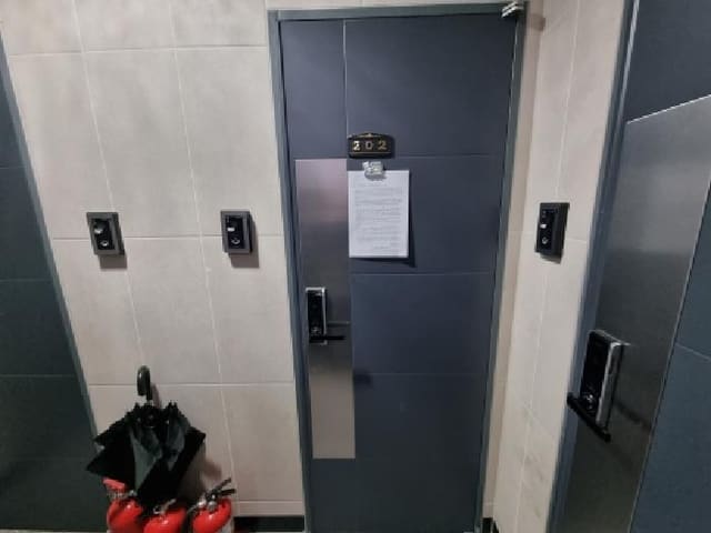 B000280202601300001113.jpg
