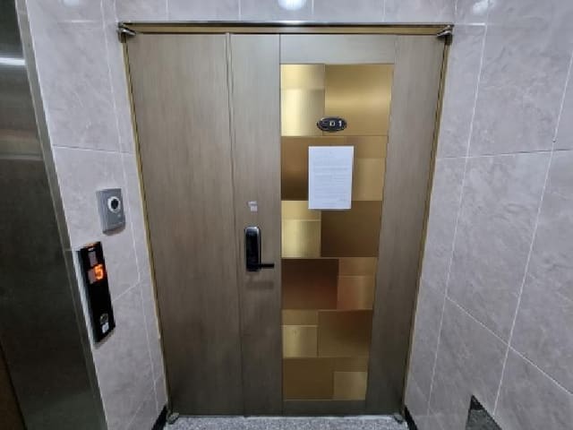 B000280202601300001684.jpg