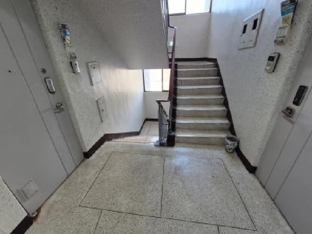 B000280202601306000652.jpg