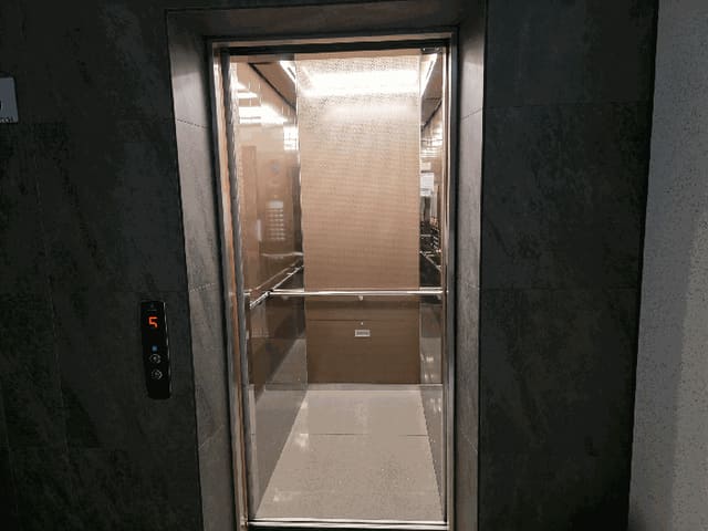 B0004102025013002302715.jpg