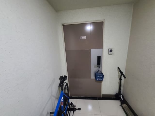B000411202401301194794.jpg