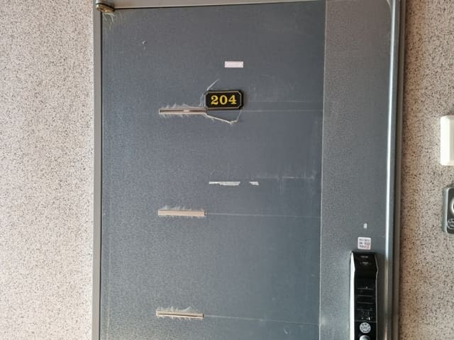 B0004112024013011965324.jpg