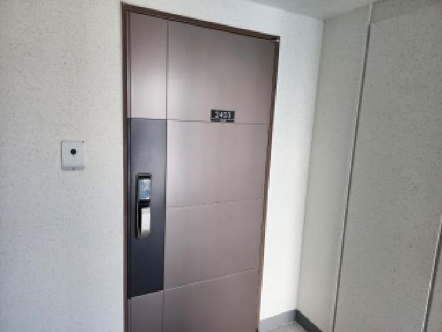 B000513202601300503002.jpg