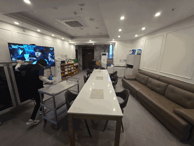 B0005222025013003042220.jpg