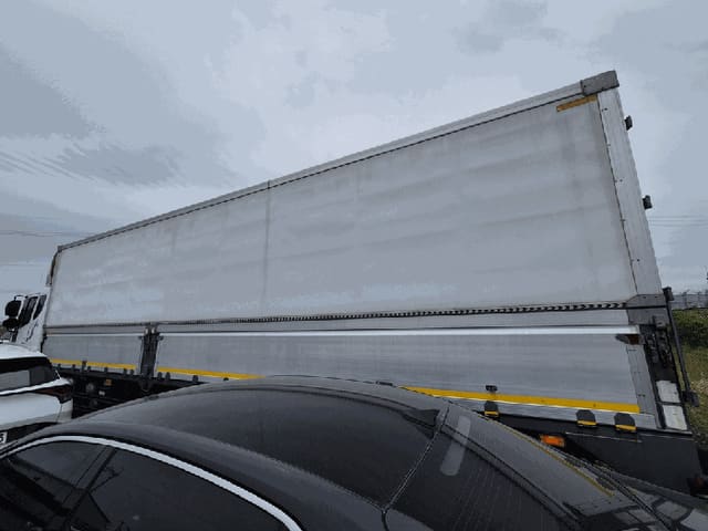 B000530202601300105054.jpg