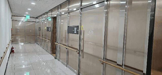 B214804202601300000383.jpg