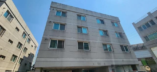 B214807202501300629111.jpg
