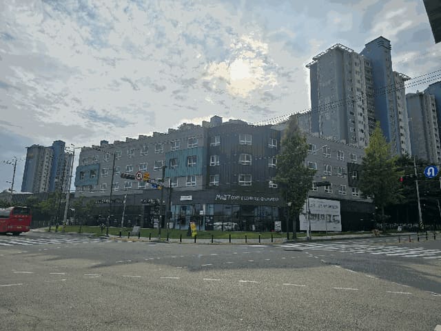 B214807202501300640504.jpg