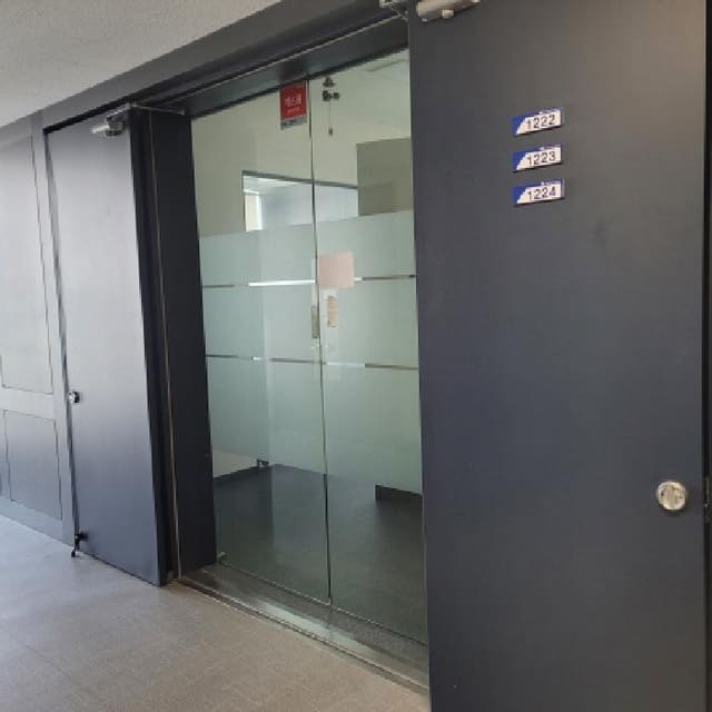 B214807202501300643114.jpg