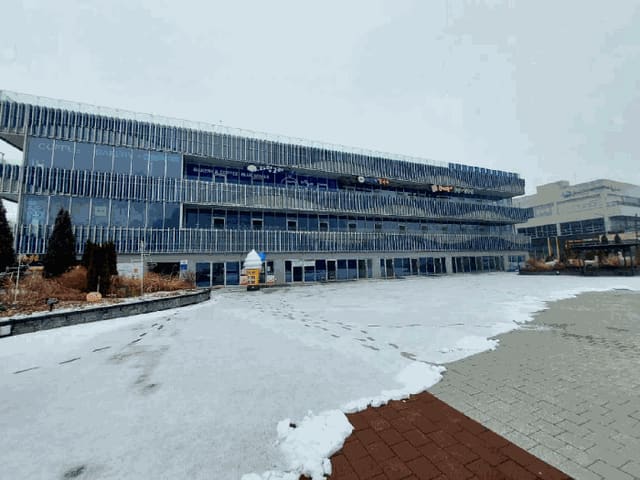 B2508262025013000043911.jpg